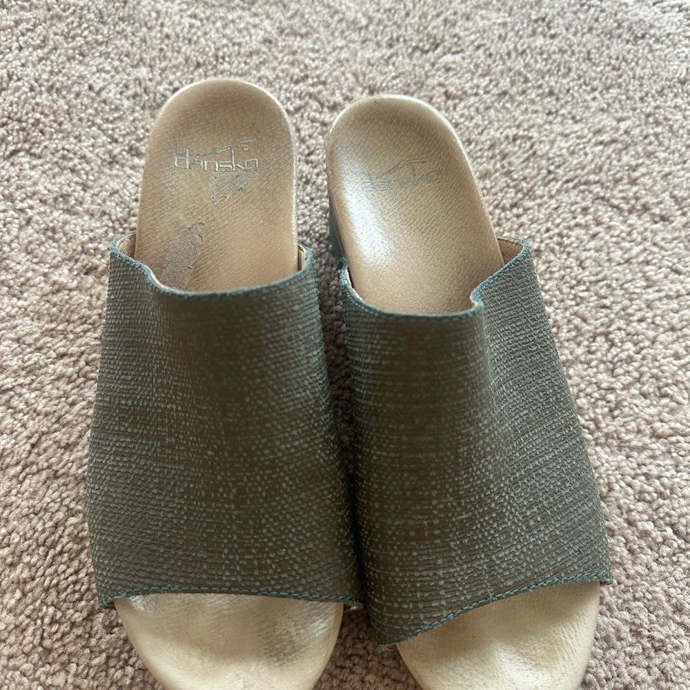 Dansko Women's Green Textured Mules